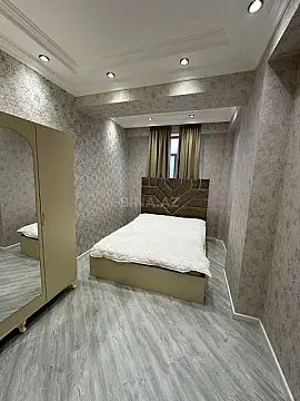 Kirayə verilir 3 otaqlı mənzil 122 m²