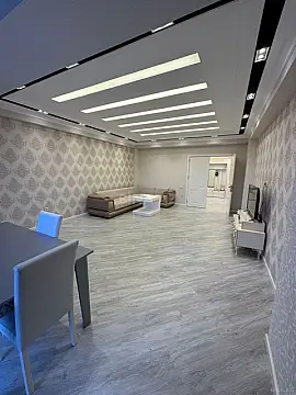 Kirayə verilir 3 otaqlı mənzil 122 m²