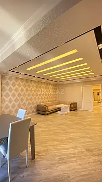 Kirayə verilir 3 otaqlı mənzil 122 m²
