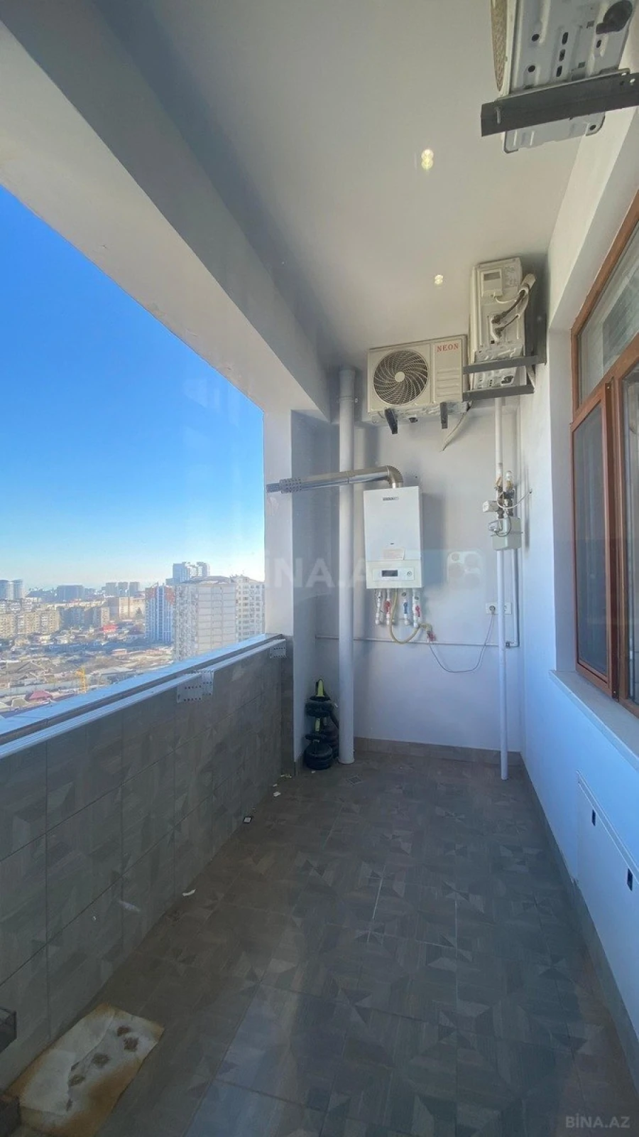Kirayə verilir 3 otaqlı mənzil 122 m²
