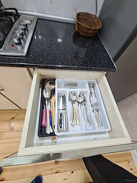 Satılır 5 otaqlı həyət evi 160 m²