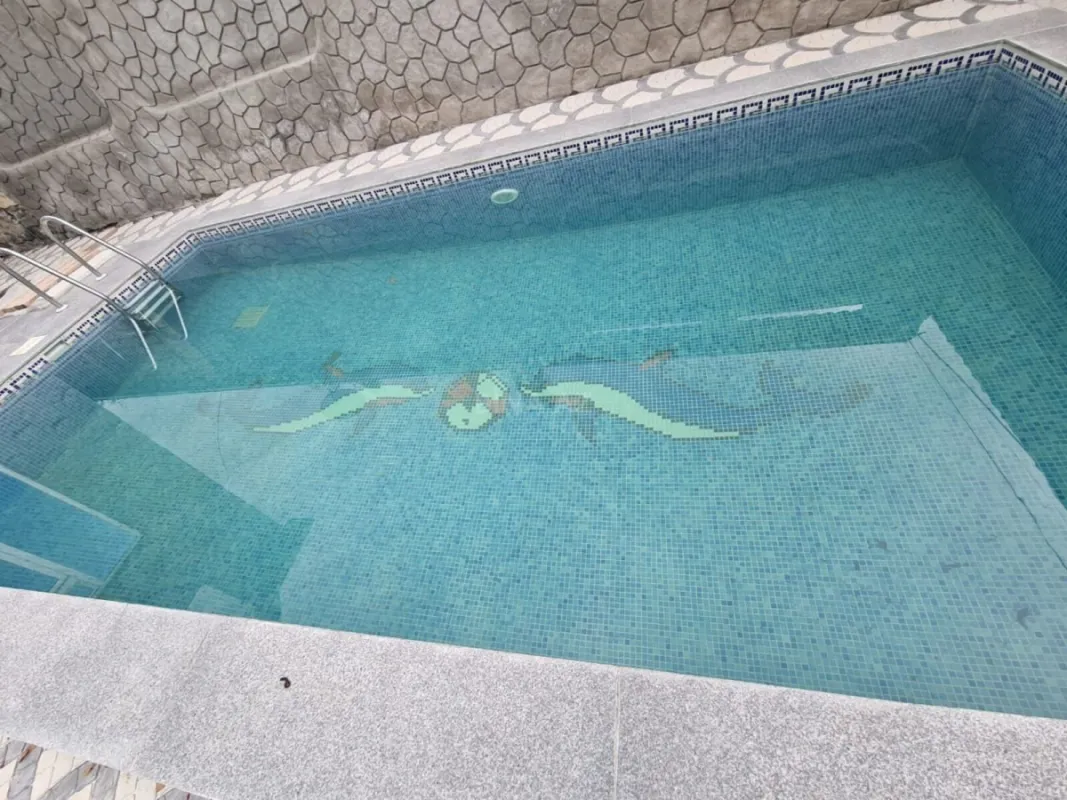 Satılır 5 otaqlı həyət evi 160 m²