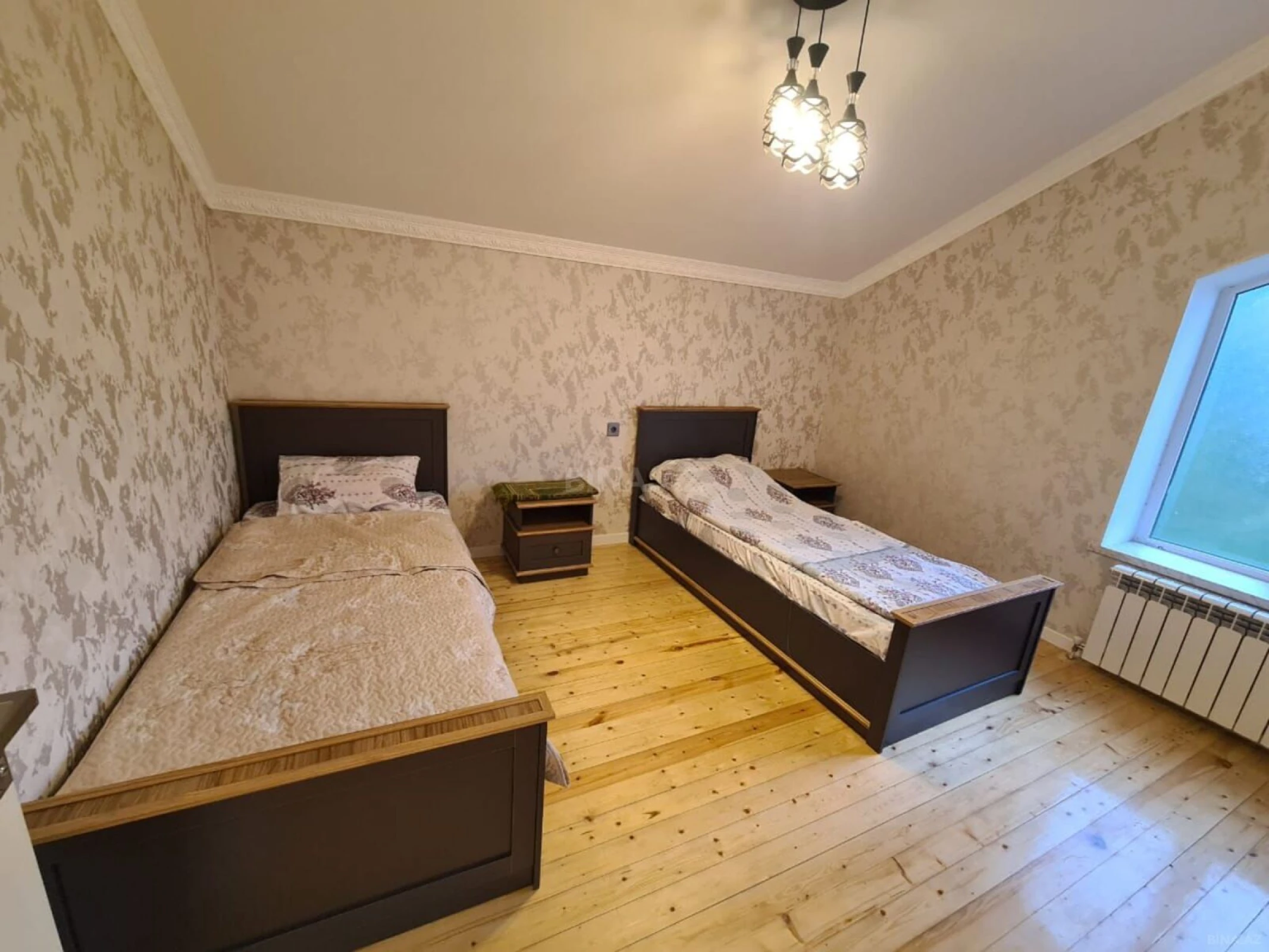 Satılır 5 otaqlı həyət evi 160 m²