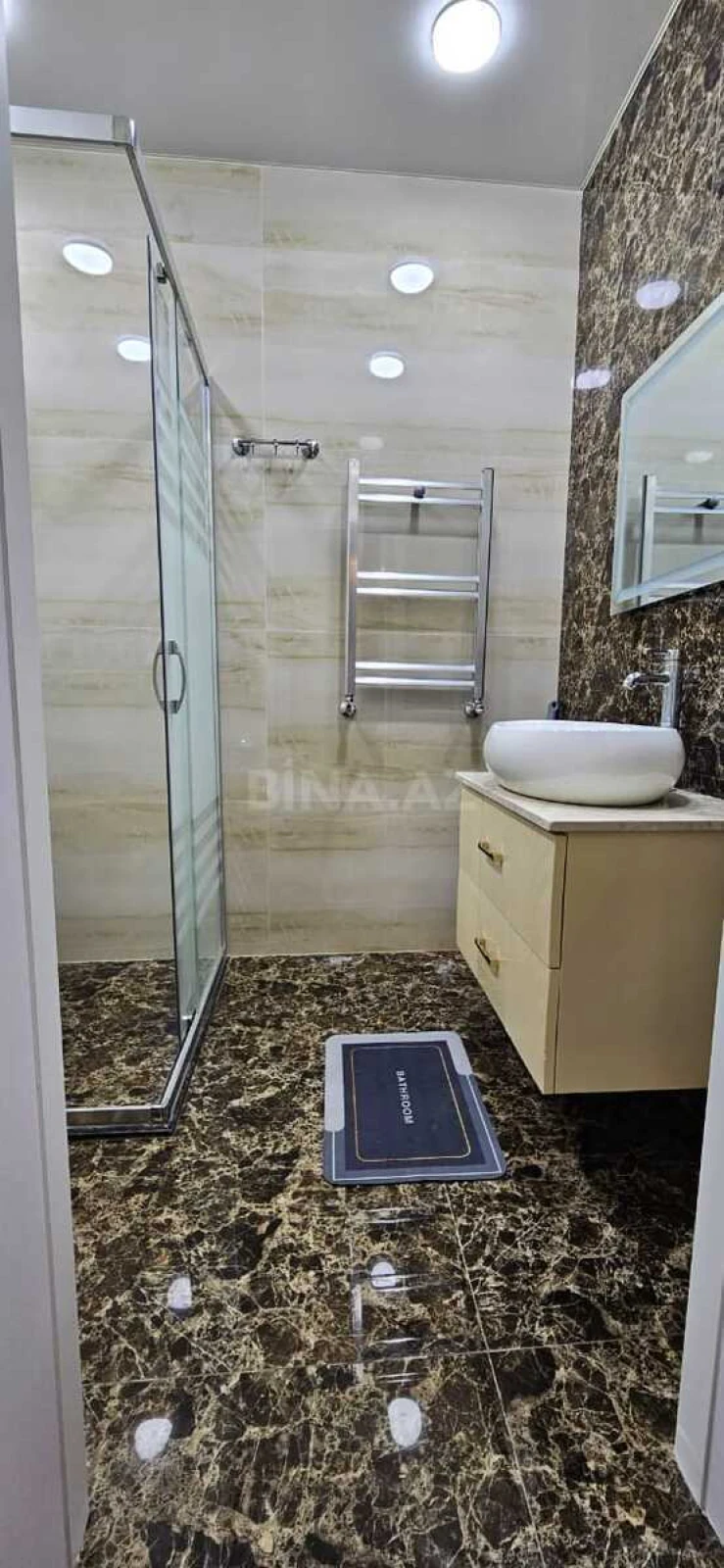 Satılır 2 otaqlı mənzil 69 m²