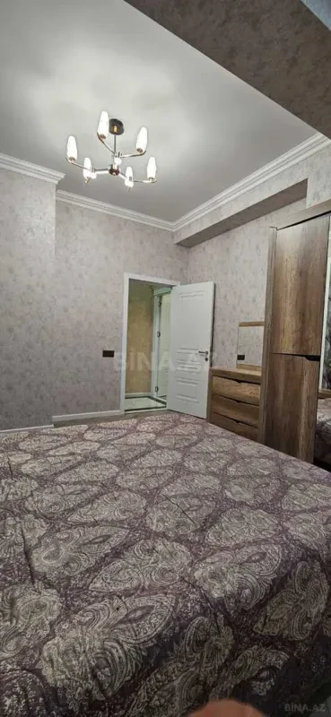Satılır 2 otaqlı mənzil 69 m²