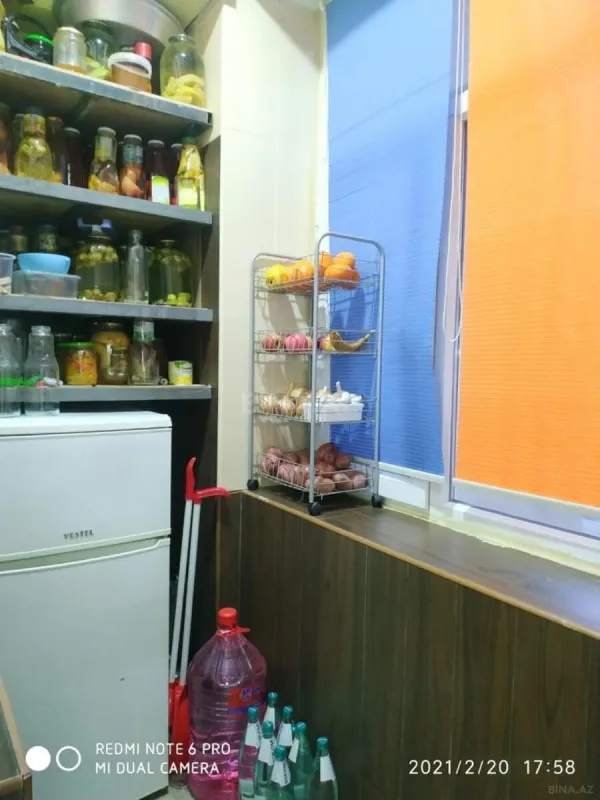 Satılır 5 otaqlı mənzil 143 m²