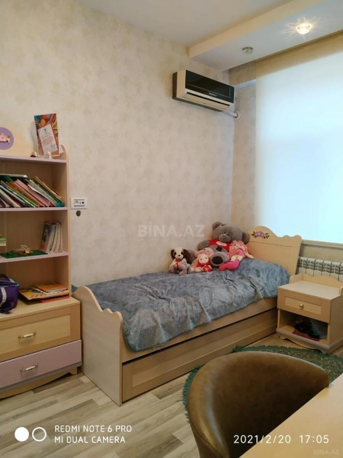 Satılır 5 otaqlı mənzil 143 m²