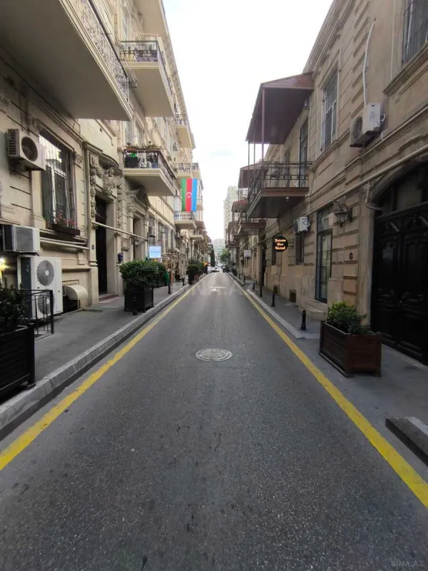 Satılır 2 otaqlı mənzil 52 m²