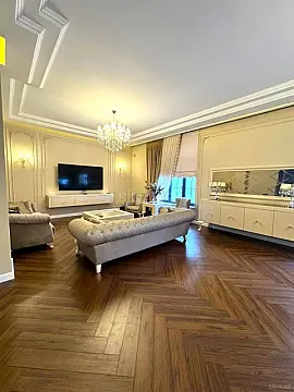 Satılır 5 otaqlı həyət evi 460 m²