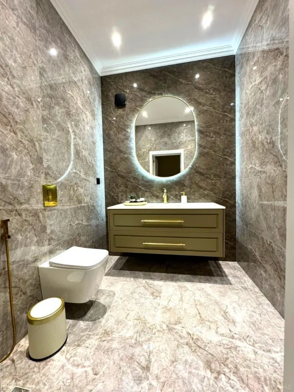 Satılır 5 otaqlı həyət evi 460 m²