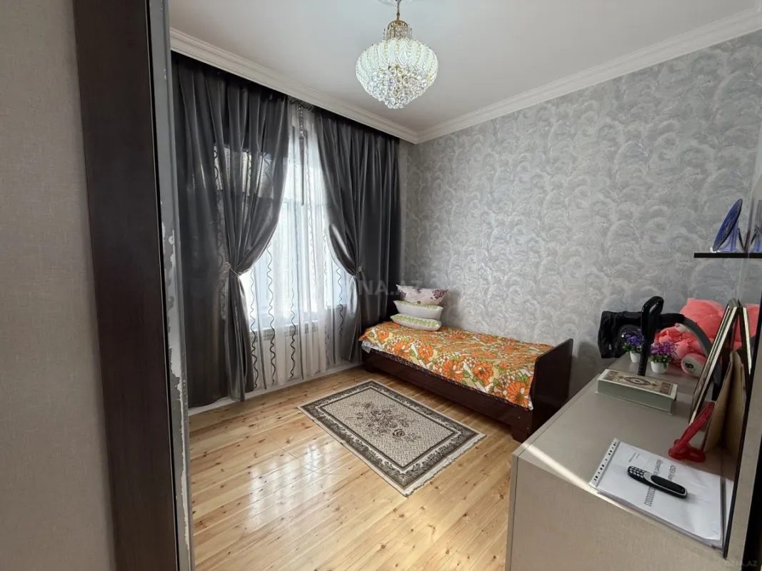 Satılır 3 otaqlı həyət evi 100 m²
