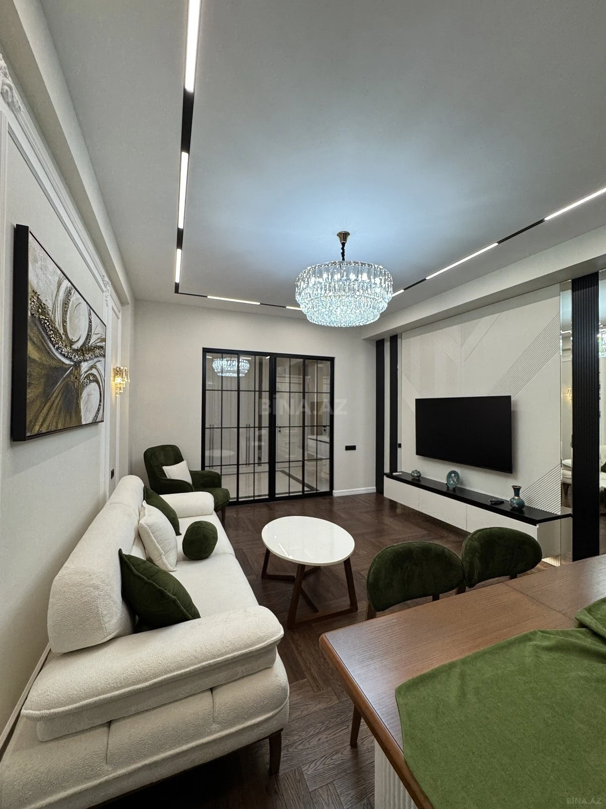 Satılır 2 otaqlı mənzil 86 m²