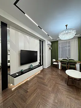 Satılır 2 otaqlı mənzil 86 m²