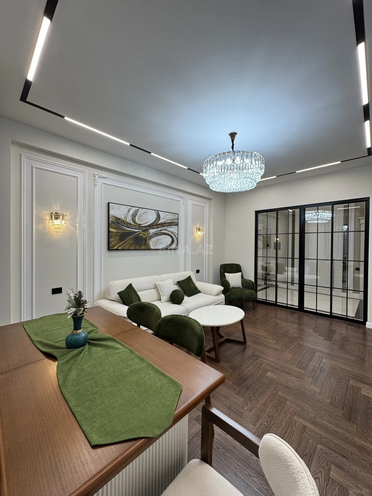 Satılır 2 otaqlı mənzil 86 m²