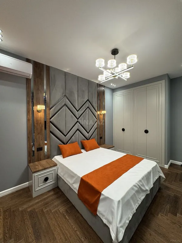 Satılır 2 otaqlı mənzil 86 m²