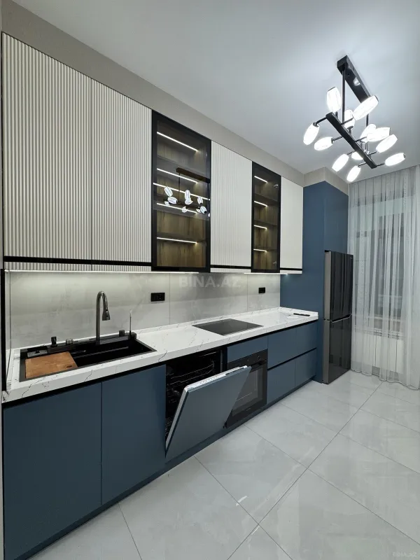 Satılır 2 otaqlı mənzil 86 m²