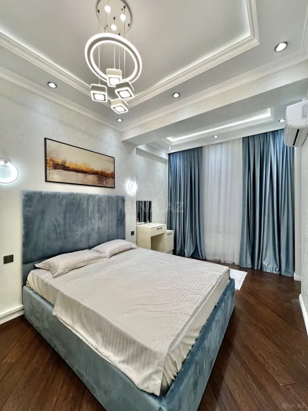 Satılır 2 otaqlı mənzil 60 m²