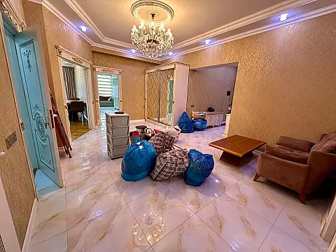 Satılır 3 otaqlı mənzil 150 m² — Bakı, Qaraçuxur 3 otaq 150.00 m²