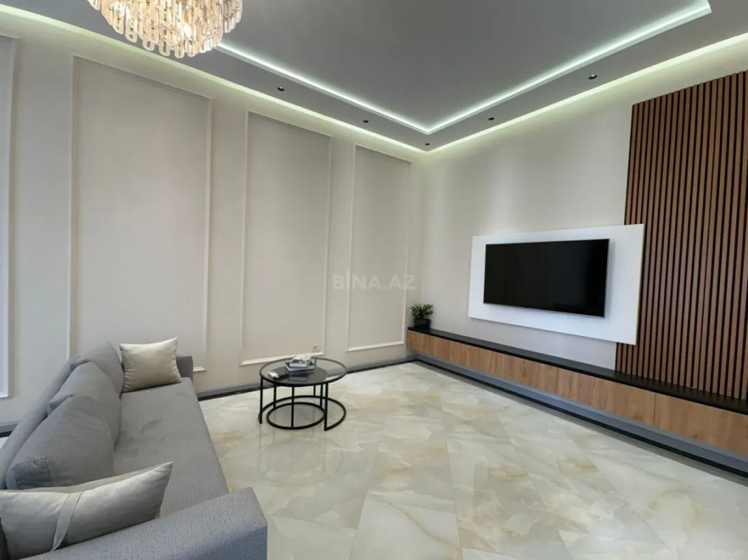 Kirayə verilir 4 otaqlı həyət evi 280 m²