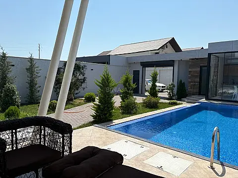 Kirayə verilir 4 otaqlı həyət evi 280 m²