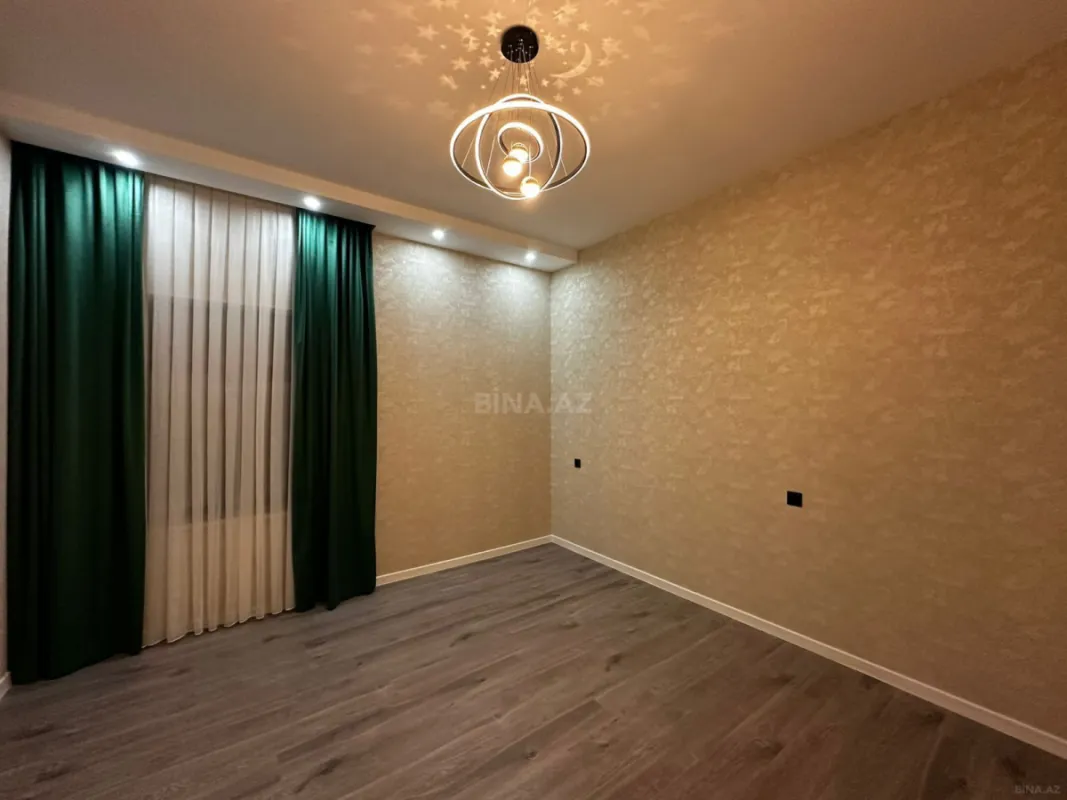 Satılır 4 otaqlı həyət evi 150 m²