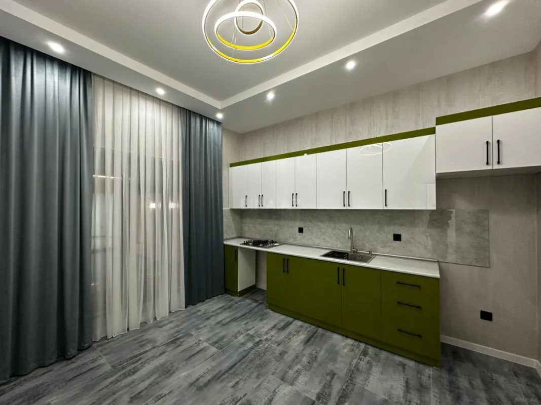 Satılır 4 otaqlı həyət evi 150 m²