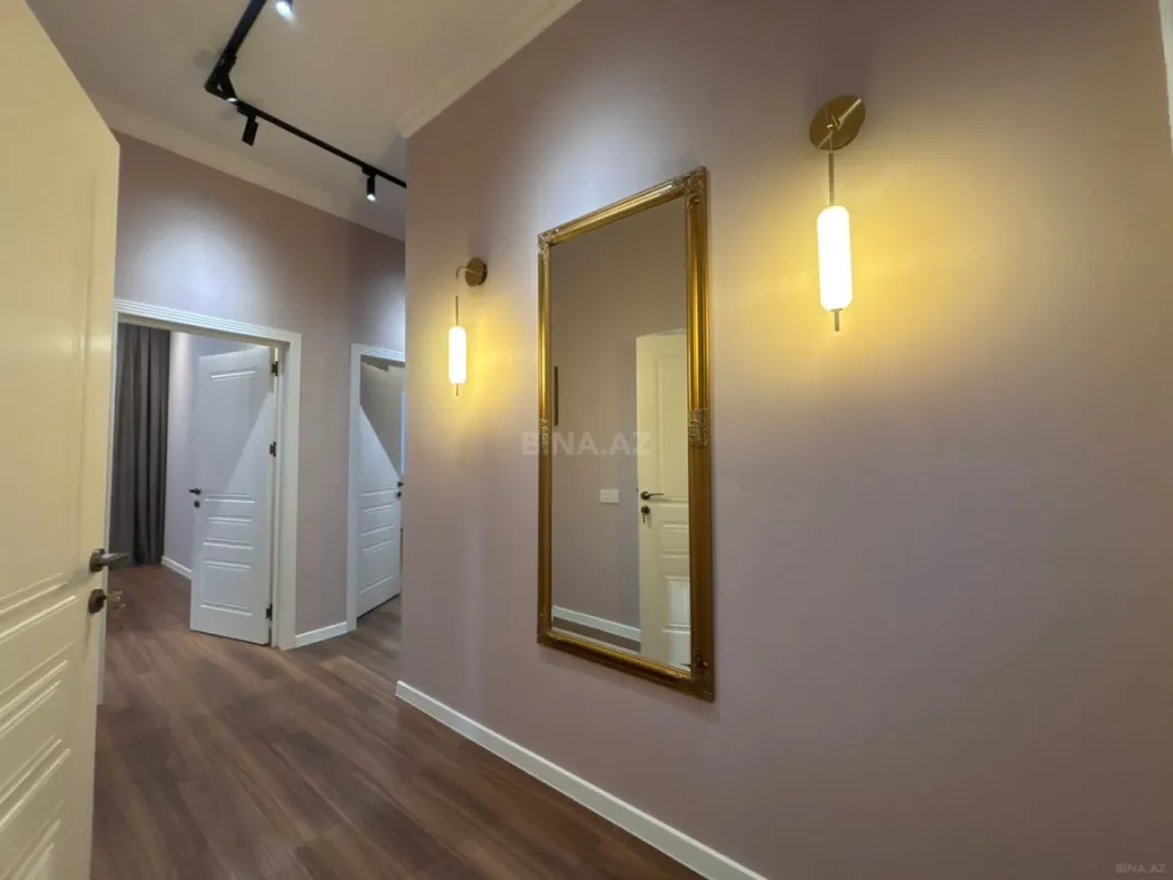 Satılır 4 otaqlı həyət evi 180 m²