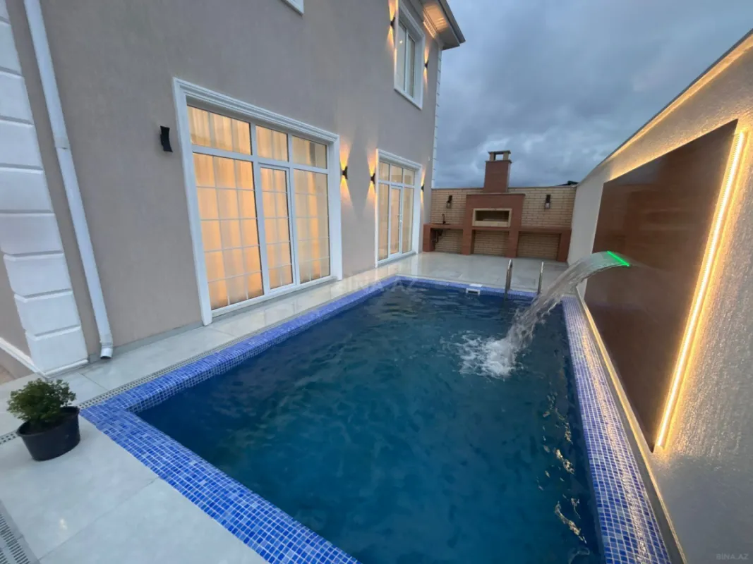 Satılır 4 otaqlı həyət evi 180 m²