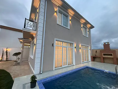 Satılır 4 otaqlı həyət evi 180 m²