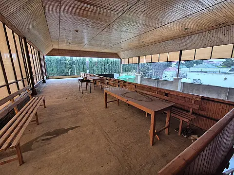 Satılır 5 otaqlı həyət evi 234.6 m²