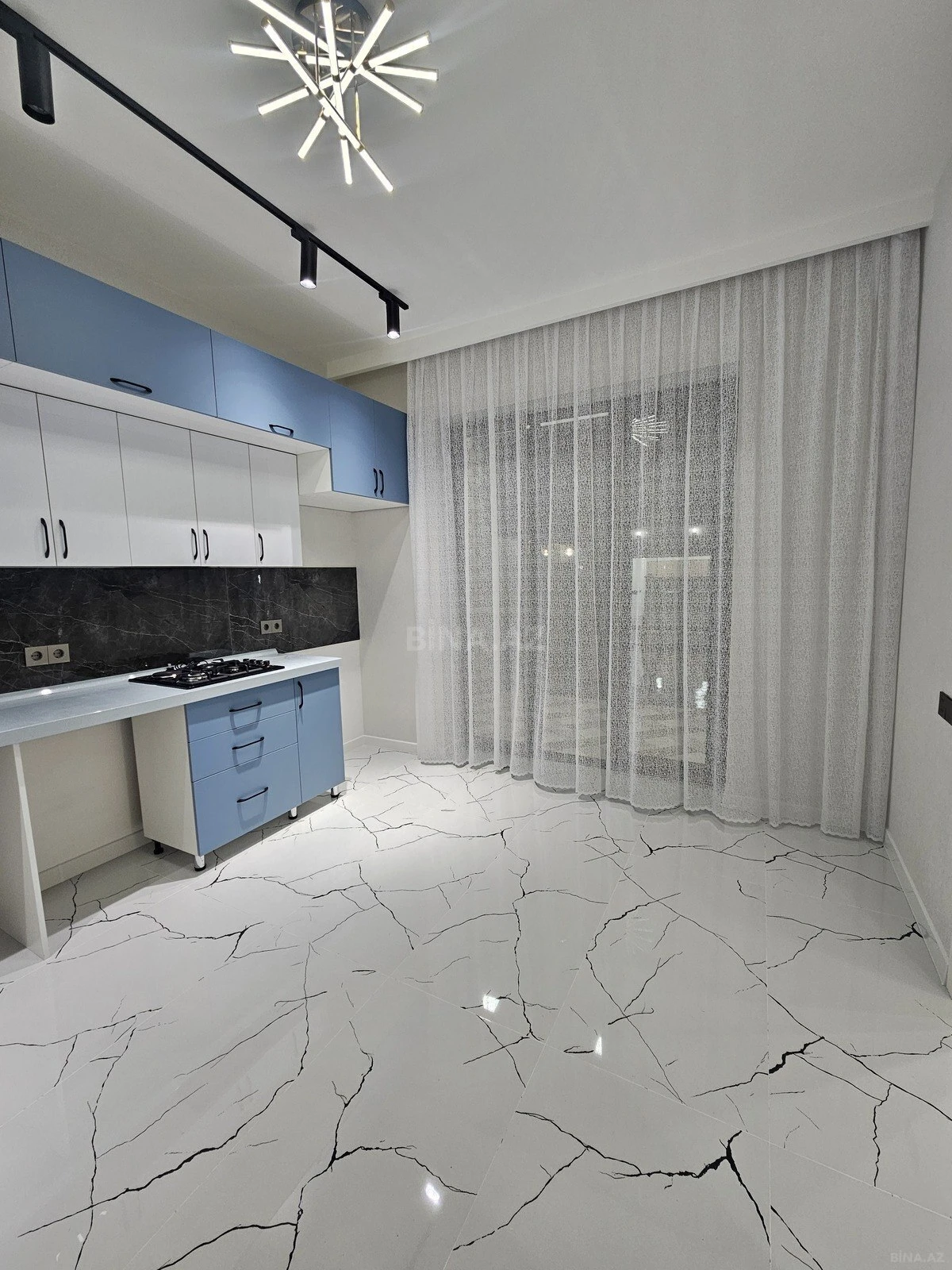 Satılır 4 otaqlı həyət evi 170 m²