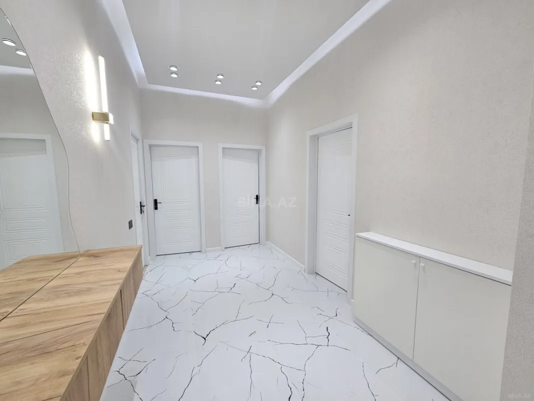 Satılır 4 otaqlı həyət evi 170 m²