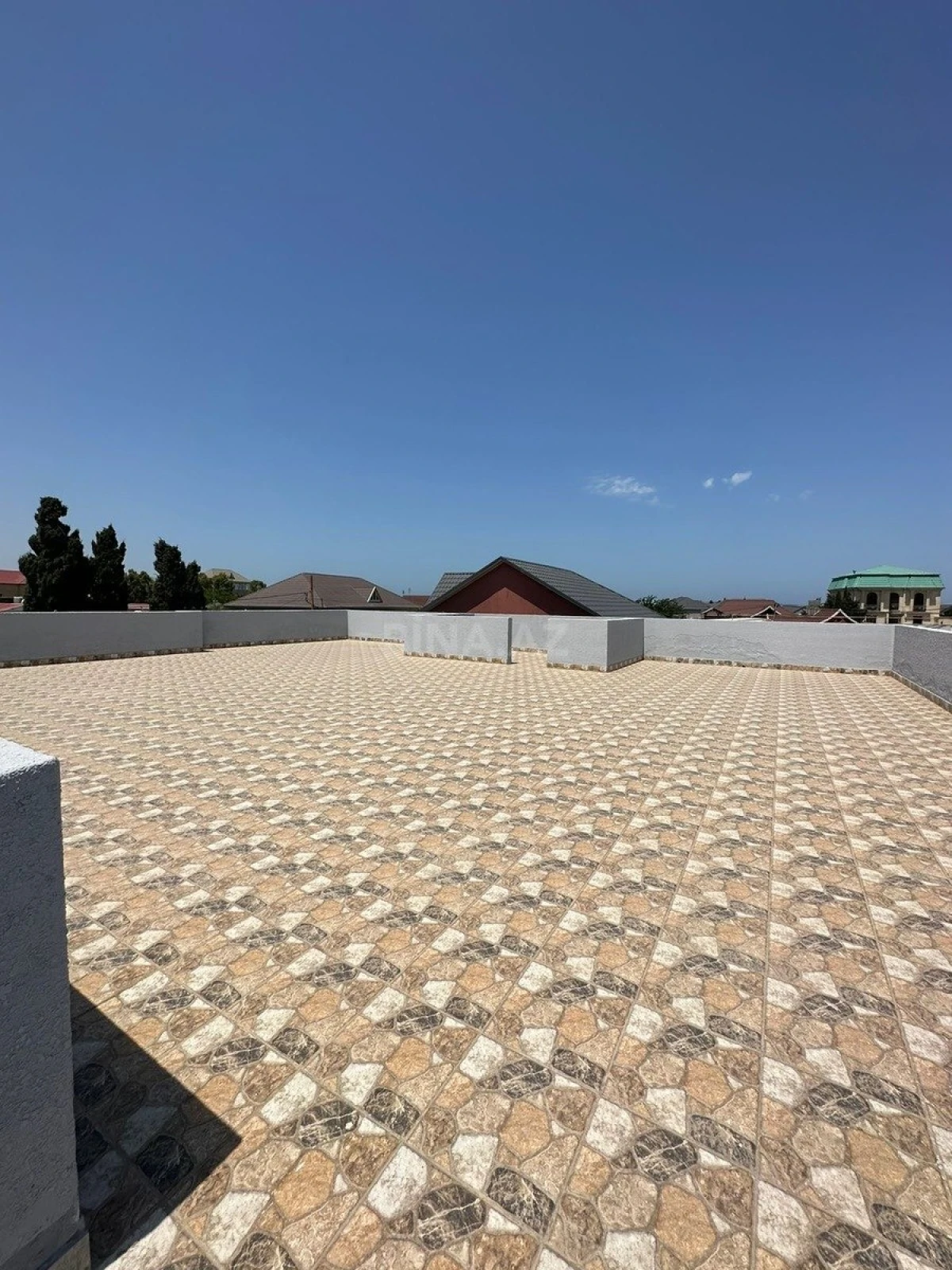 Kirayə verilir 4 otaqlı həyət evi 240 m²