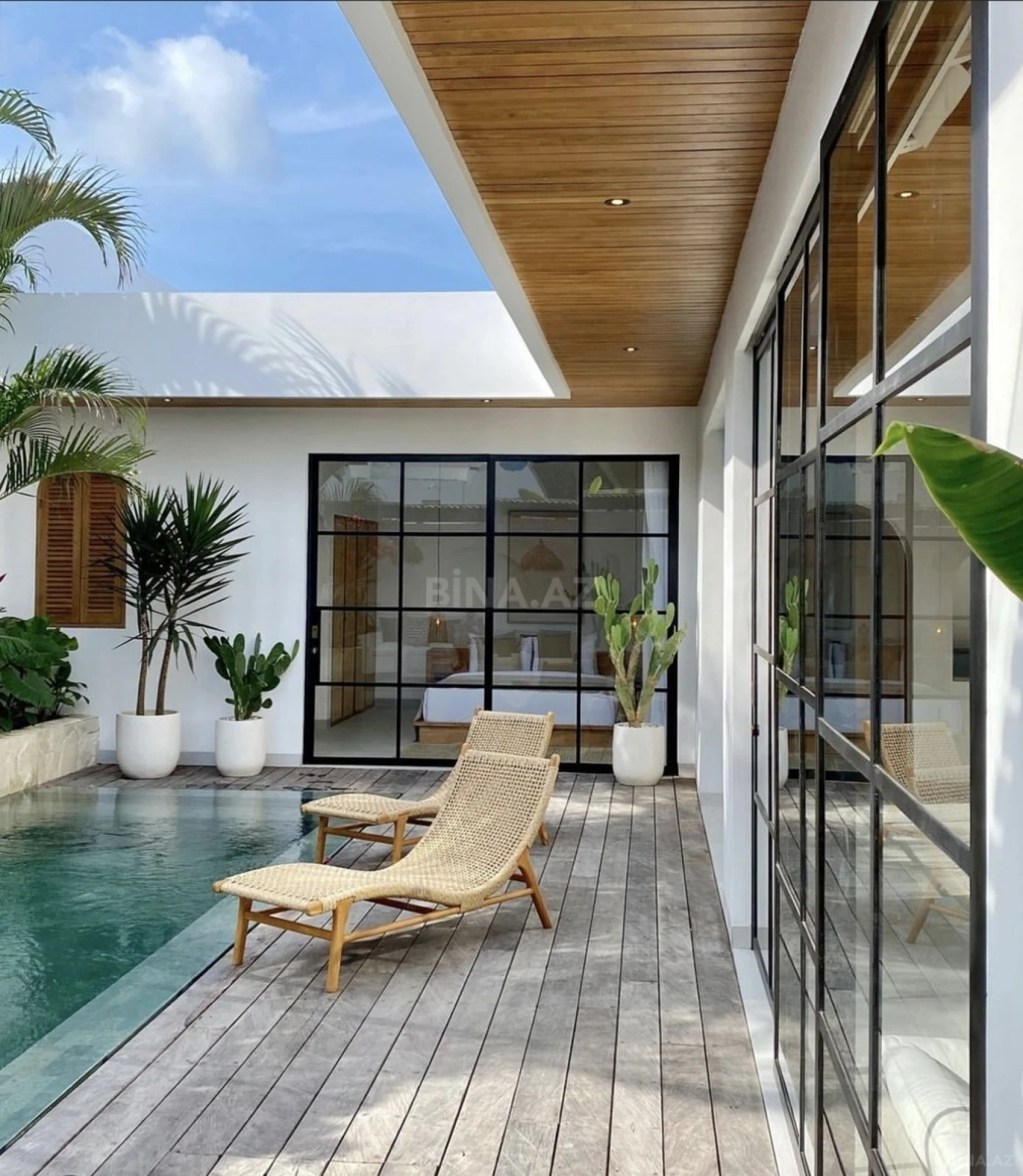 Kirayə verilir 4 otaqlı həyət evi 280 m²