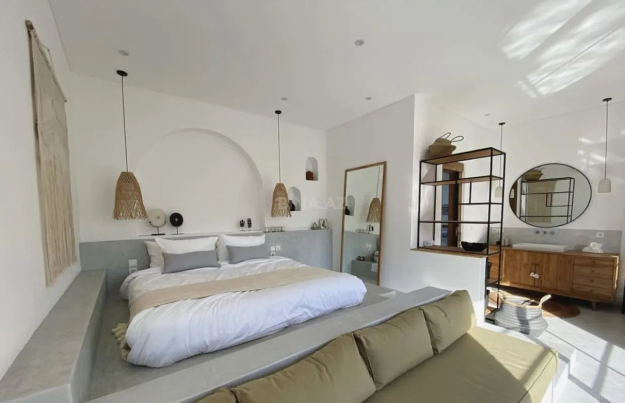 Kirayə verilir 4 otaqlı həyət evi 280 m²