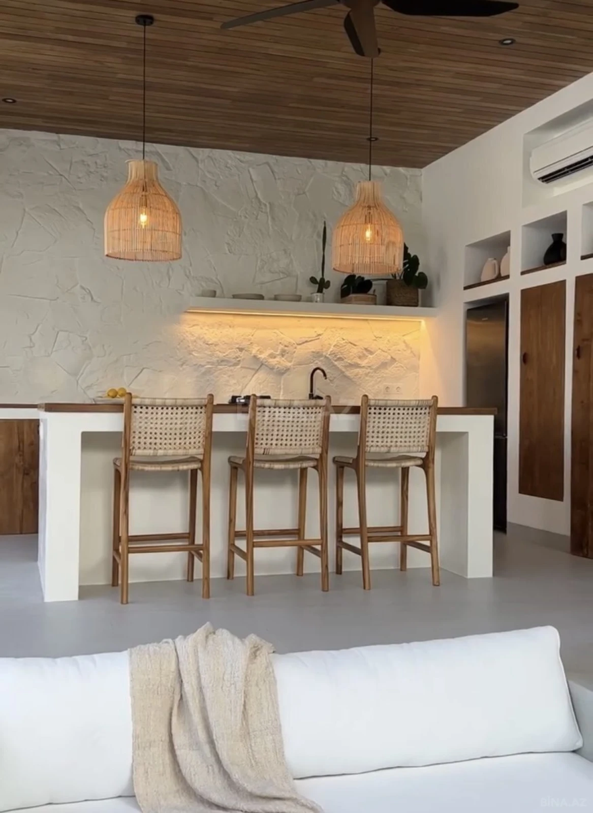 Kirayə verilir 4 otaqlı həyət evi 280 m²