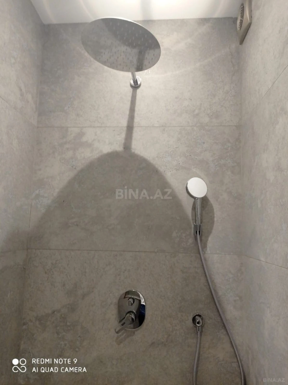 Kirayə verilir 3 otaqlı mənzil 100 m²