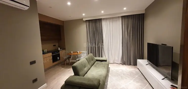 Kirayə verilir 3 otaqlı mənzil 100 m²