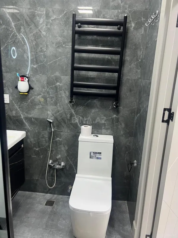 Satılır 2 otaqlı mənzil 57 m²