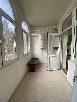Satılır 3 otaqlı mənzil 130 m²