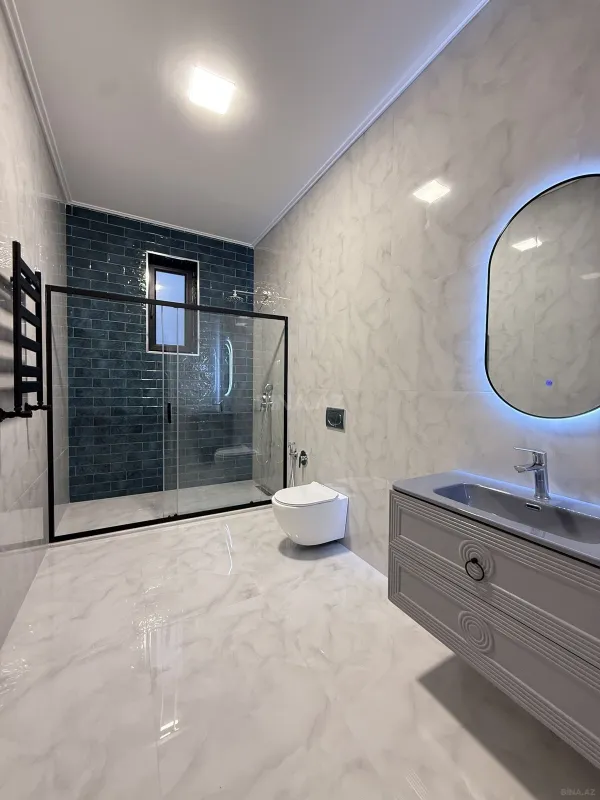 Satılır 5 otaqlı həyət evi 230 m²