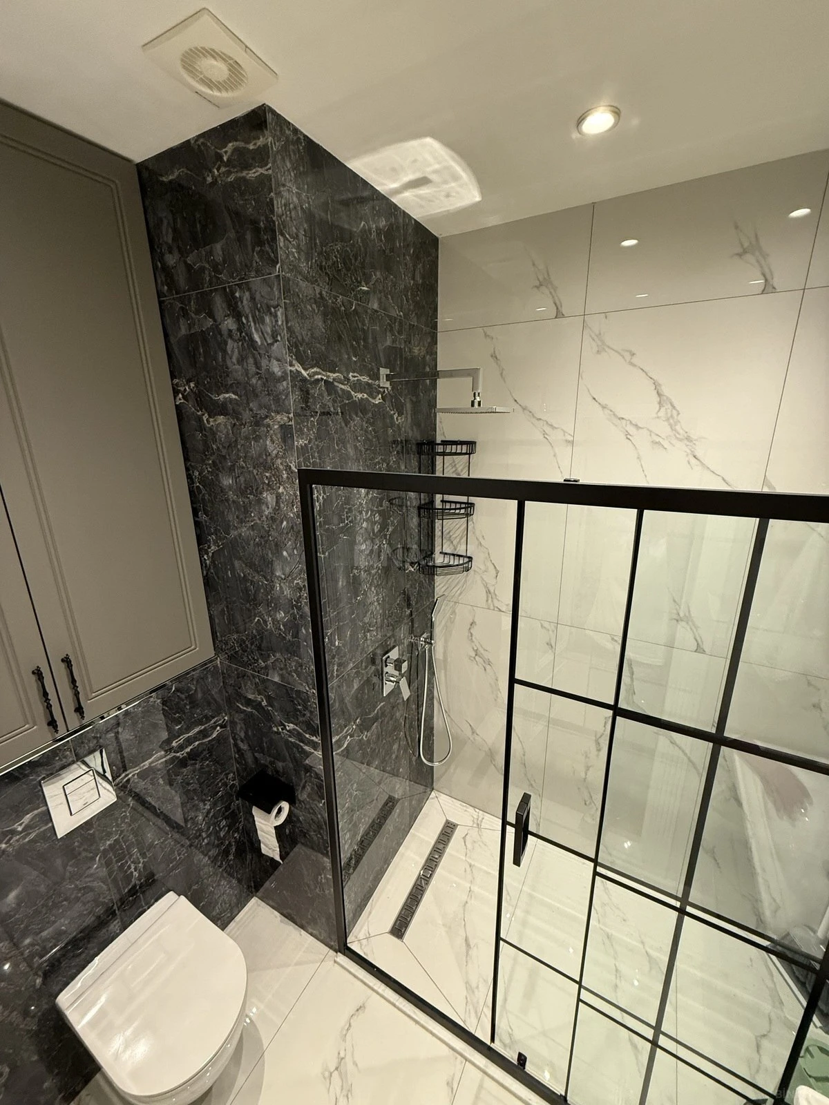 Kirayə verilir 3 otaqlı mənzil 120 m²