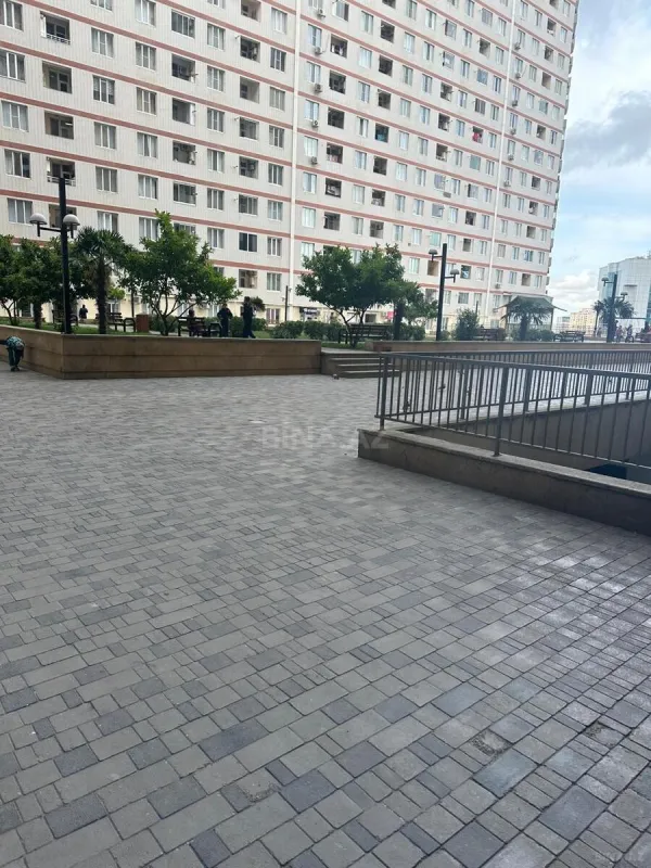 Satılır 2 otaqlı mənzil 65 m²