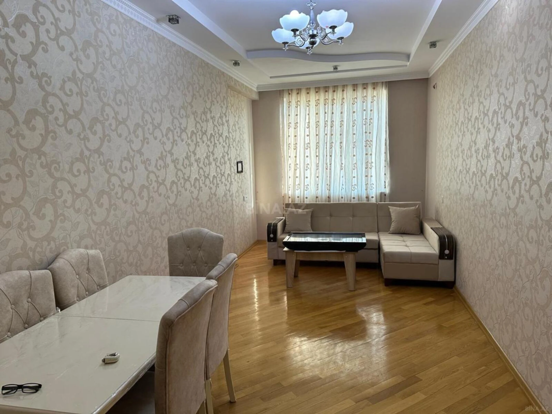 Satılır 2 otaqlı mənzil 65 m²