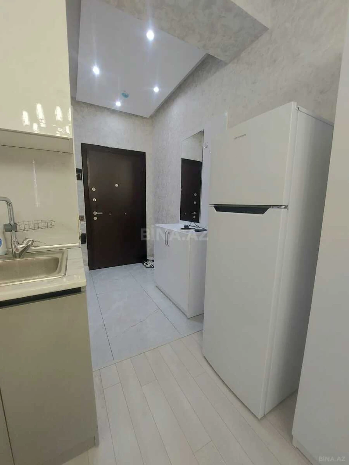 Satılır 1 otaqlı mənzil 30 m²