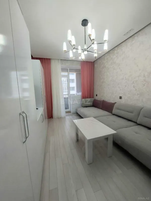 Satılır 1 otaqlı mənzil 30 m²