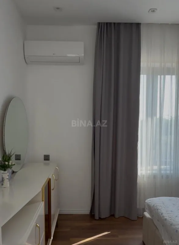 Kirayə verilir 4 otaqlı həyət evi 300 m²