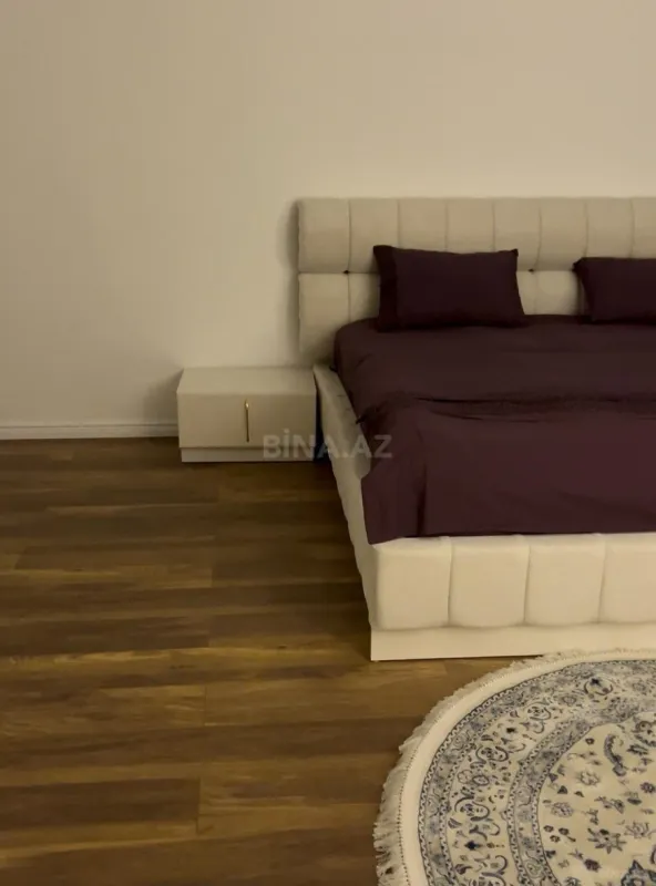 Kirayə verilir 4 otaqlı həyət evi 300 m²