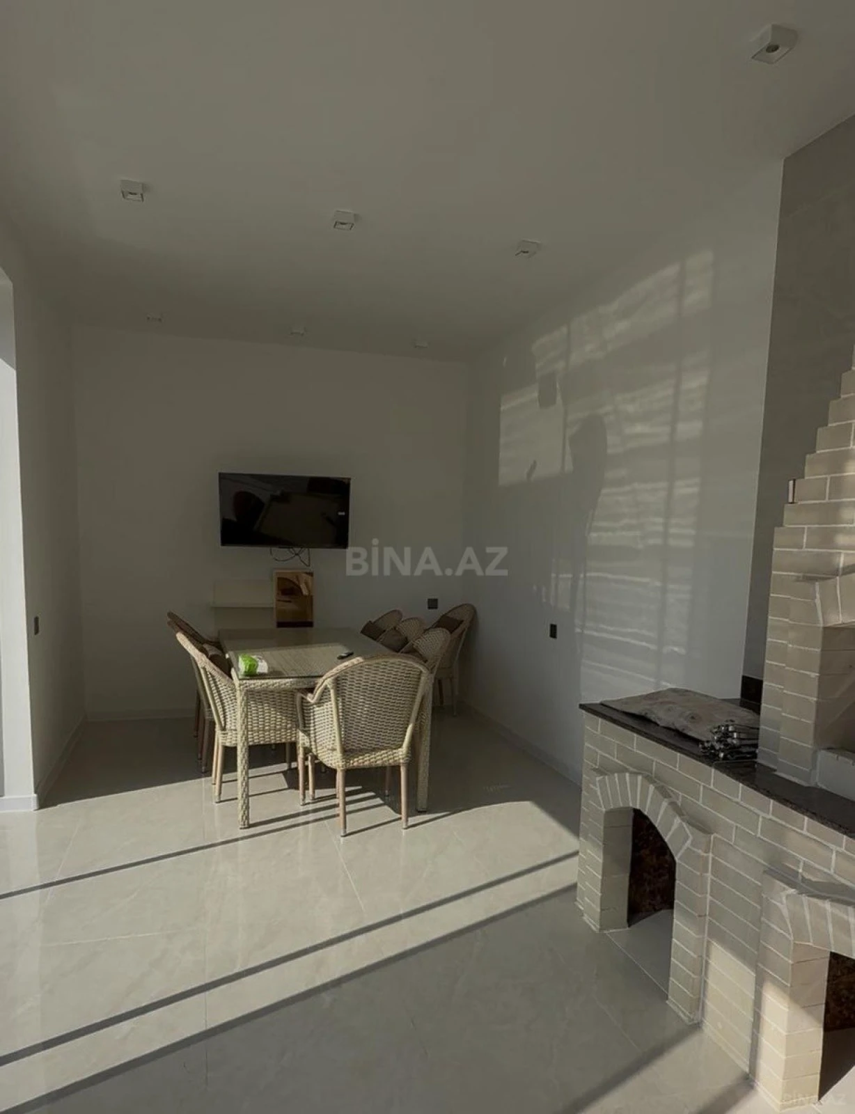 Kirayə verilir 4 otaqlı həyət evi 300 m²