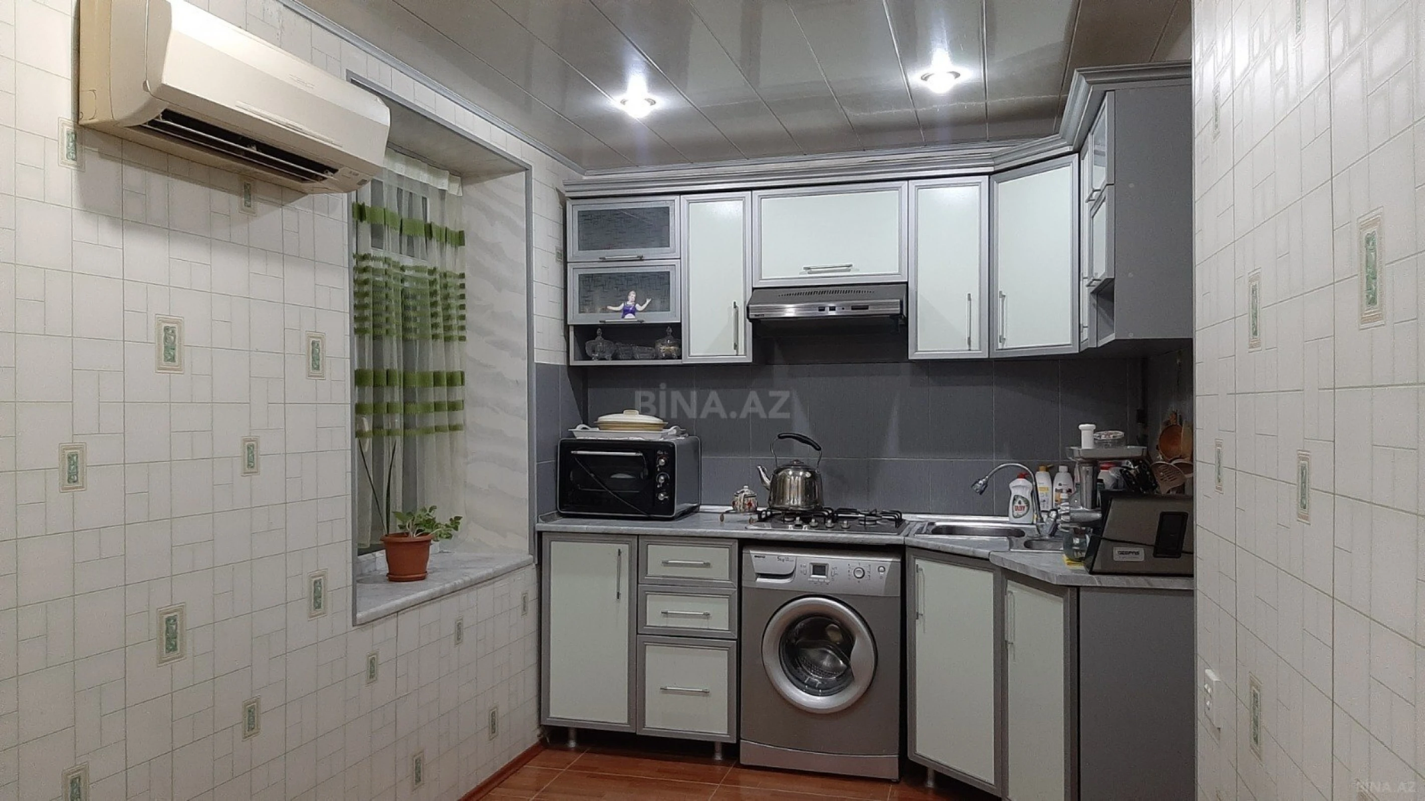 Satılır 3 otaqlı mənzil 70 m²